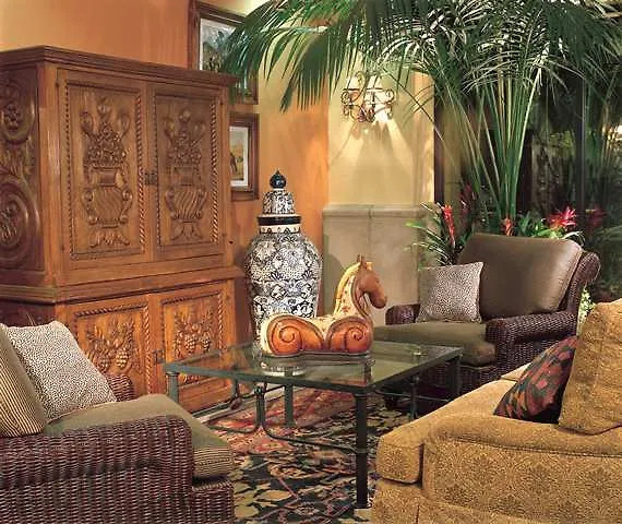 Hampton & Tucson Mall Hotel Casas Adobes