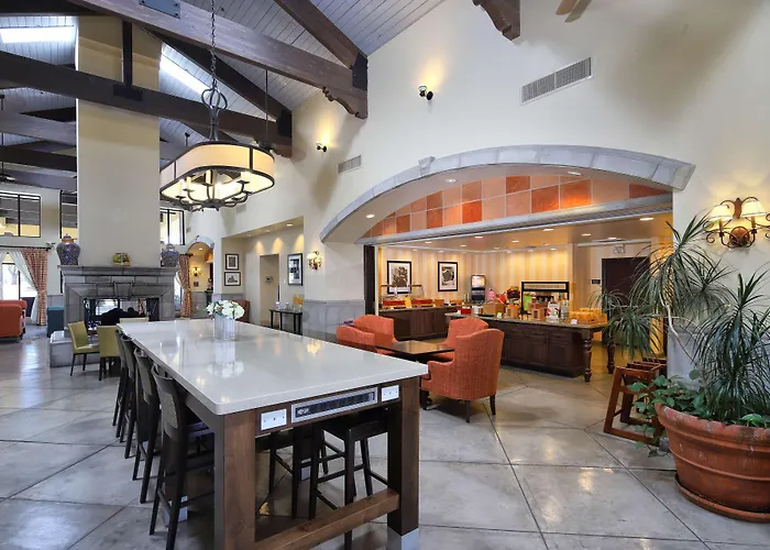 Hotel Hampton & Tucson Mall Casas Adobes